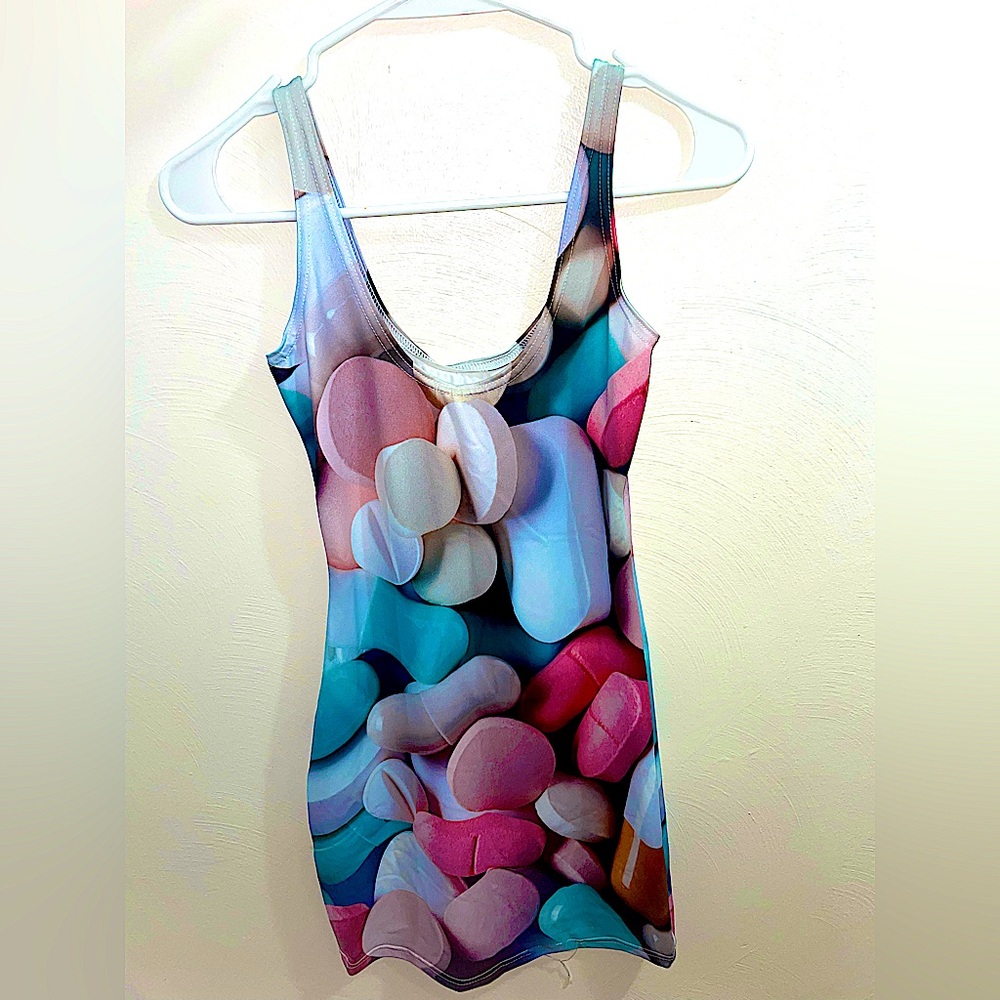 Blackmilk Pill dress XS